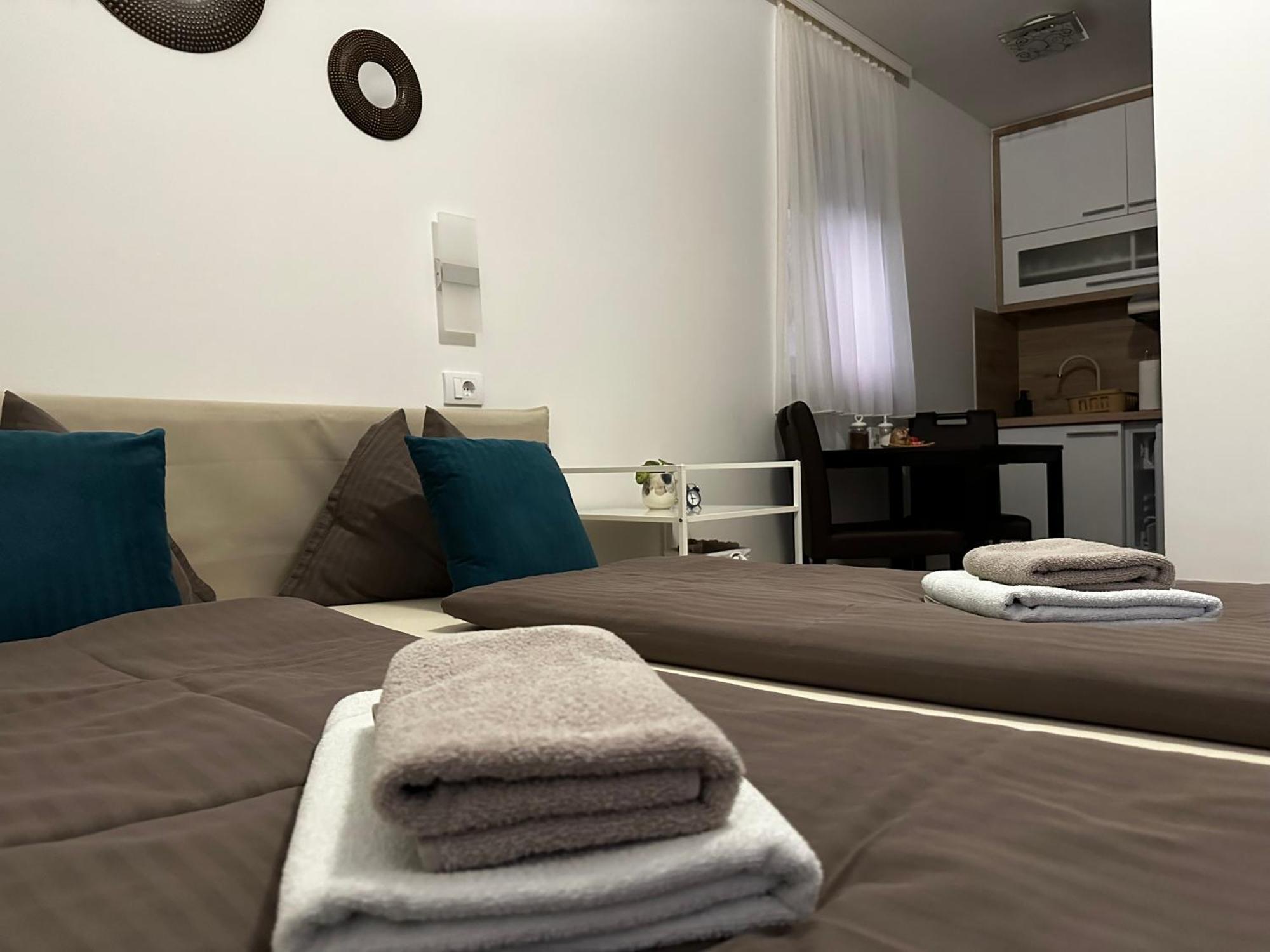 Apartmani Lotus Vrdnik Exterior photo